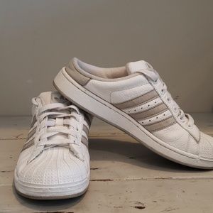 Adidas white gray stripes mule sneakers